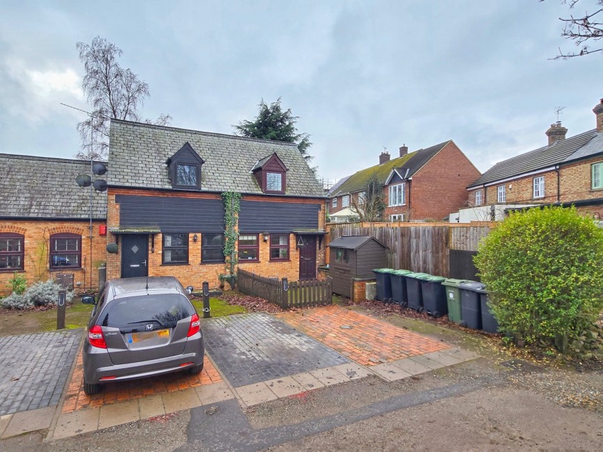 2 bedroom House for Sale Ampthill, Bedfordshire