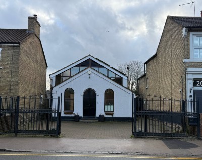 High Street, Westoning, Beds