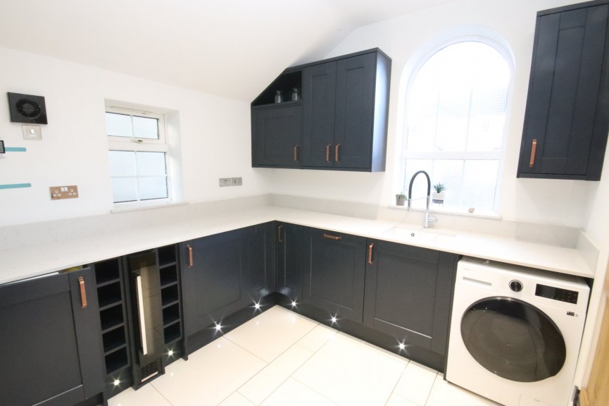 3 bedroom House for Letting High Street, Westoning, Beds