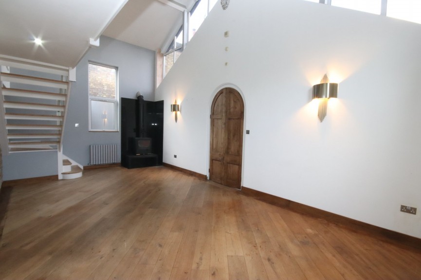 3 bedroom House for Letting High Street, Westoning, Beds