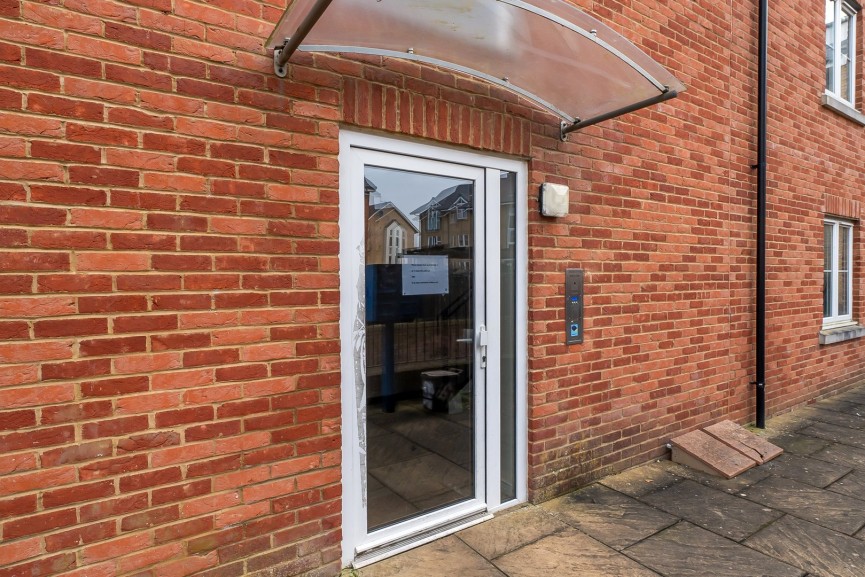 1 bedroom Flat for Sale River View, Shefford, Bedfordshire