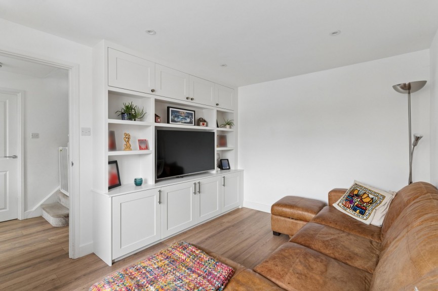 3 bedroom House for Sale Halsey Drive, Hitchin, Hertfordshire