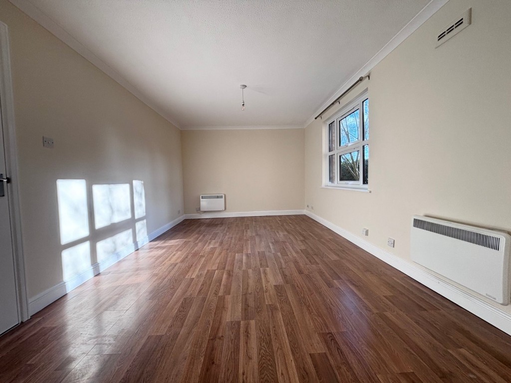 Lawns Court, Royston, Hertfordshire