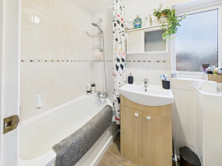 2 bedroom House for Sale Bunyan Road, Biggleswade, Bedfordshire