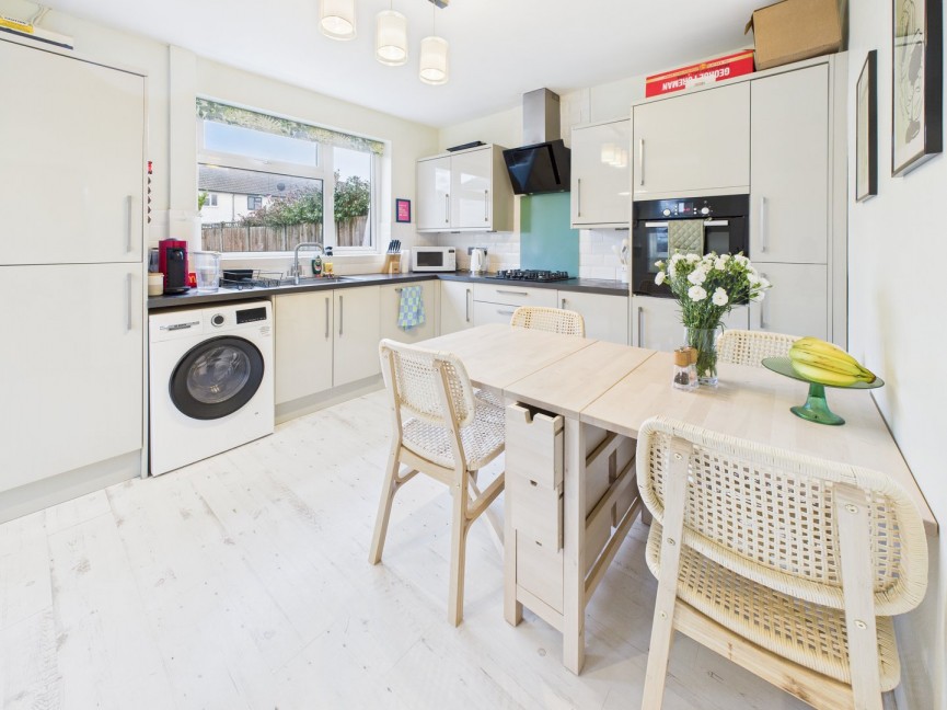 3 bedroom House for Sale Mansfield Road, Baldock, Hertfordshire