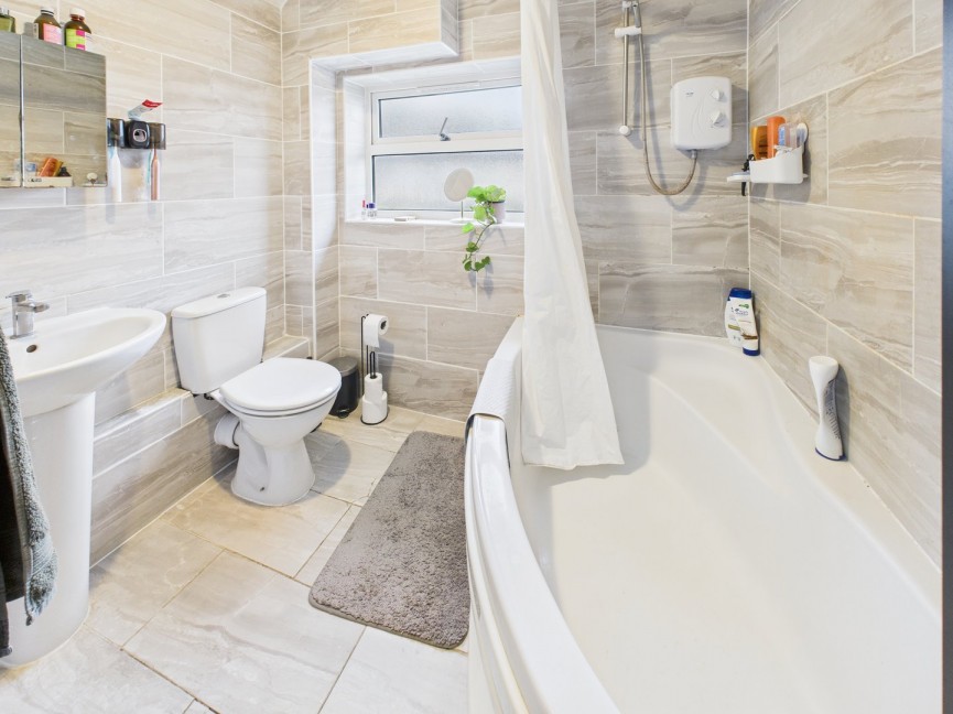 3 bedroom House for Sale Mansfield Road, Baldock, Hertfordshire