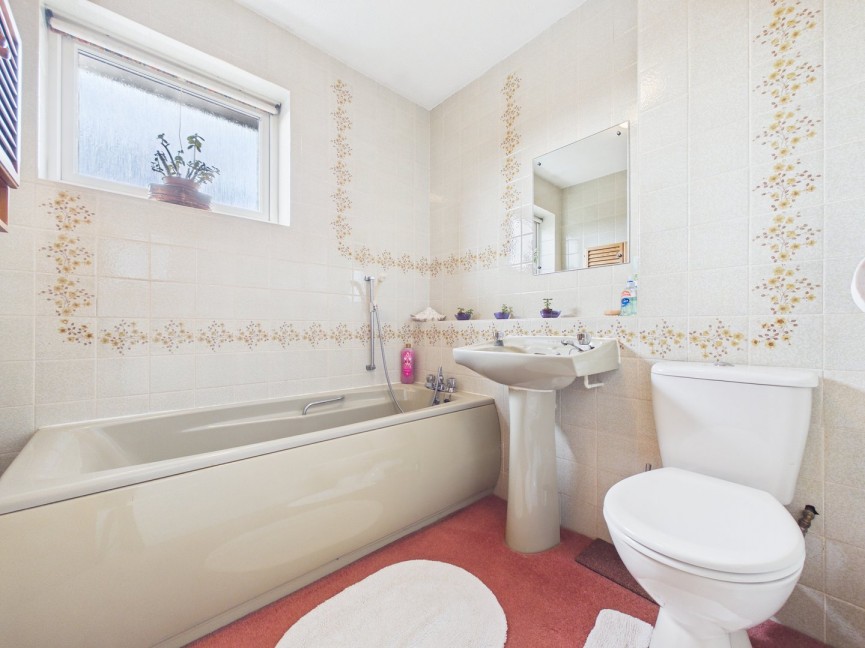 4 bedroom House for Sale Station Road, Steeple Morden, Hertfordshire