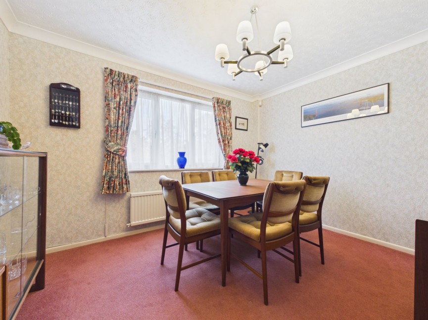 4 bedroom House for Sale Station Road, Steeple Morden, Hertfordshire