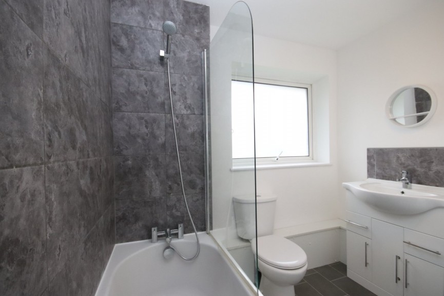 2 bedroom Flat for Letting Bluebell Close, Flitwick, Bedfordshire