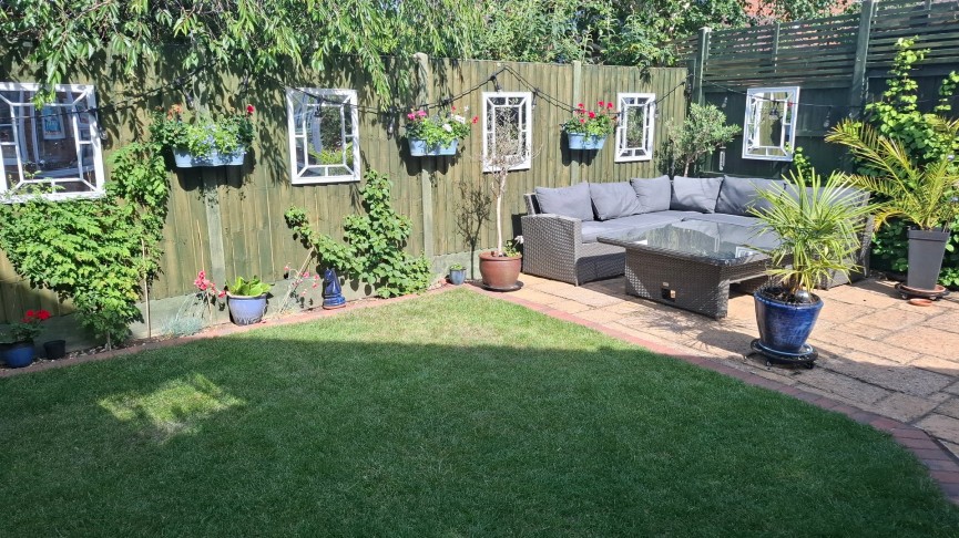 4 bedroom House for Sale Oaktree Close, Letchworth Garden City, Hertfordshire