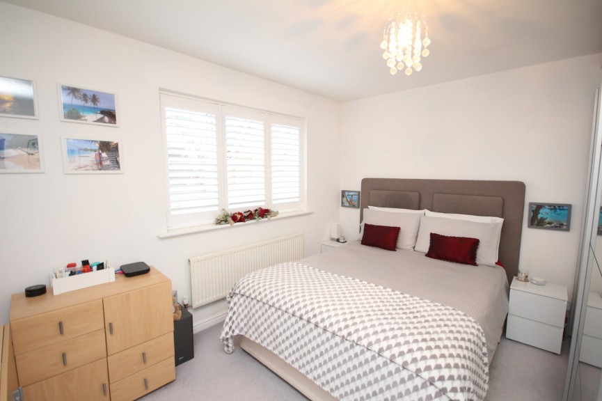 4 bedroom House for Sale Oaktree Close, Letchworth Garden City, Hertfordshire