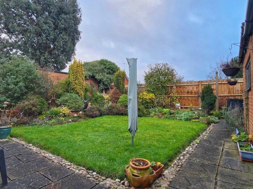 5 bedroom Bungalow for Sale Houghton Conquest, Bedfordshire