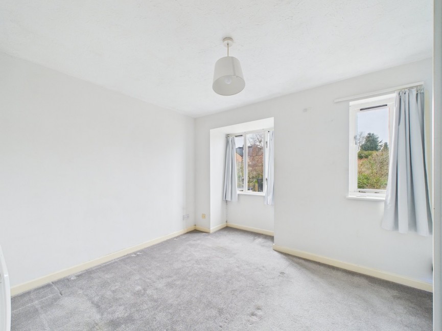 1 bedroom Flat for Sale Old Park Road, HITCHIN, Hertfordshire