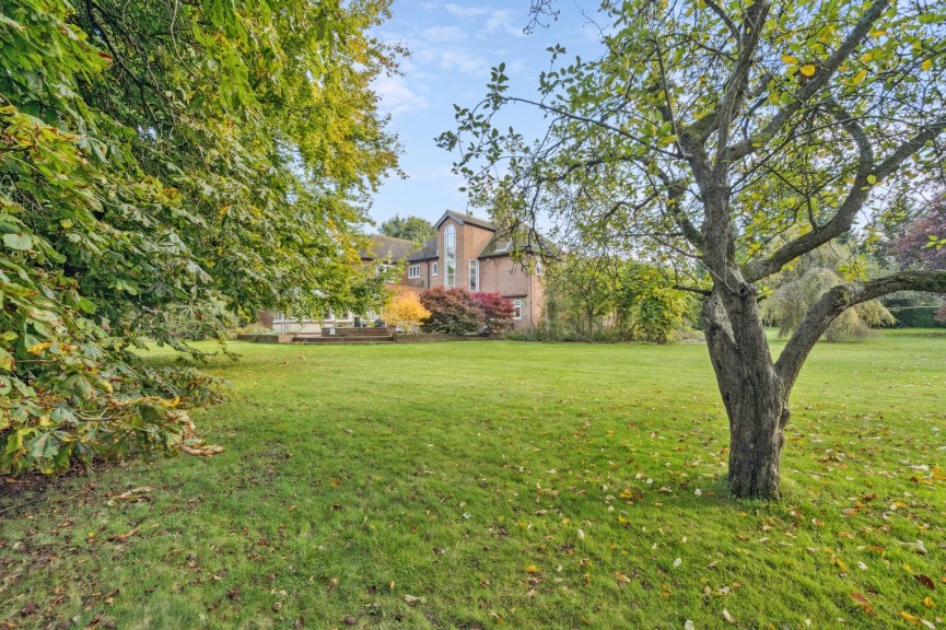 5 bedroom House for Sale St Ippolyts, Hitchin, Hertfordshire