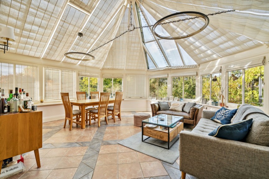 5 bedroom House for Sale St Ippolyts, Hitchin, Hertfordshire