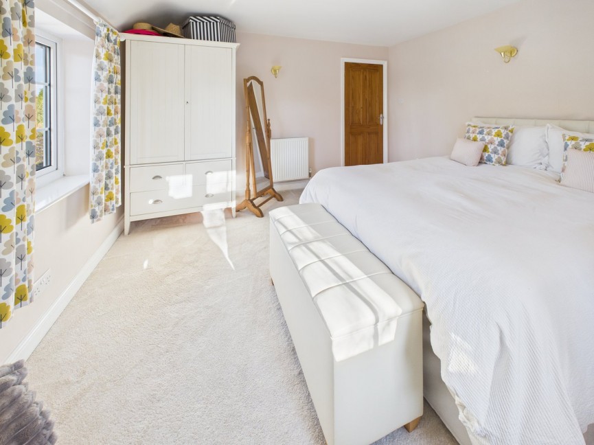 4 bedroom House for Sale Weston, Hitchin, Hertfordshire