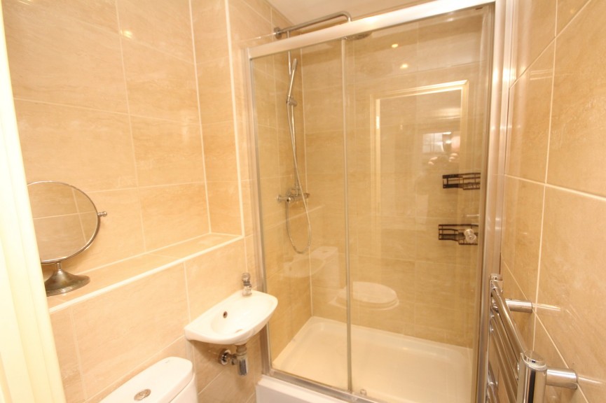 2 bedroom Flat for Sale Ascot Drive, Letchworth Garden City, Hertfordshire