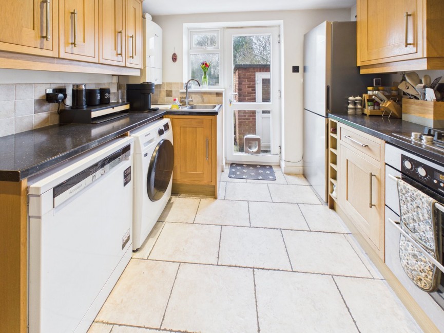 2 bedroom Flat for Sale Chiltern Road, Baldock, Hertfordshire