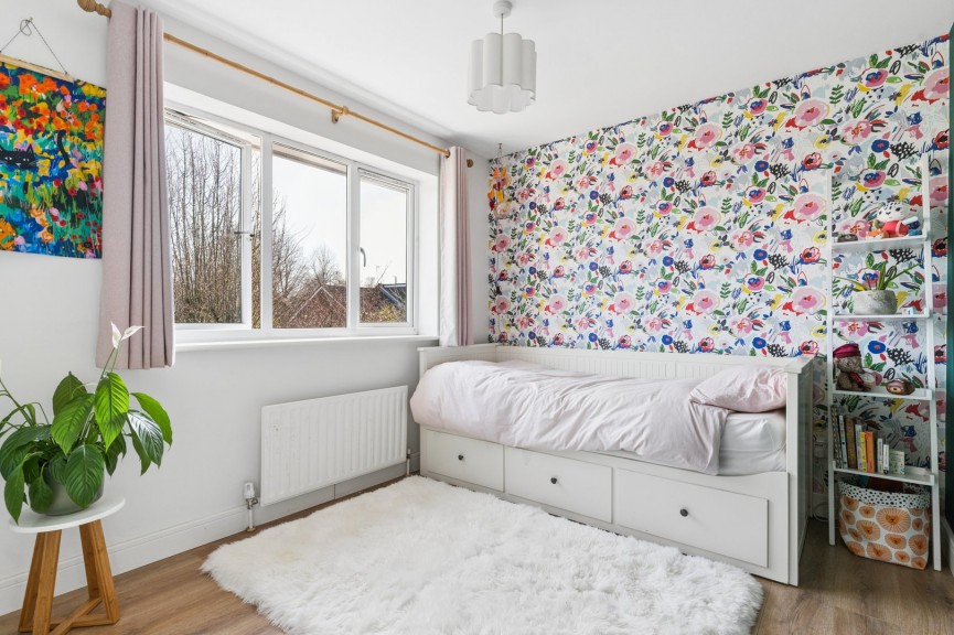 3 bedroom House for Sale Gibson Close, Hitchin, Hertfordshire