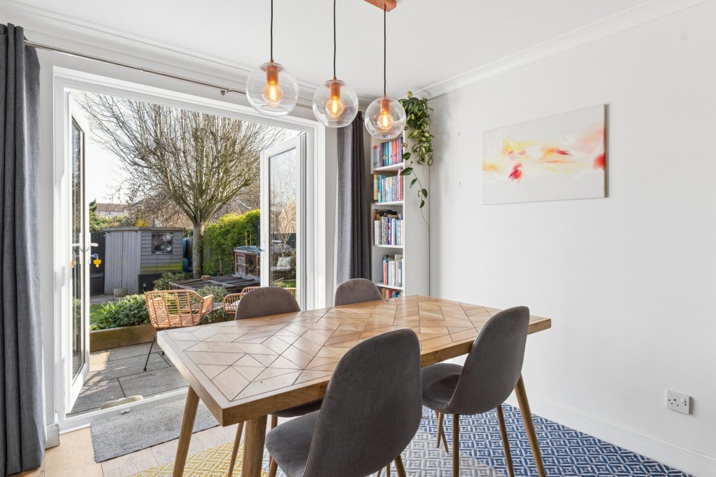 Gibson Close, Hitchin, Hertfordshire