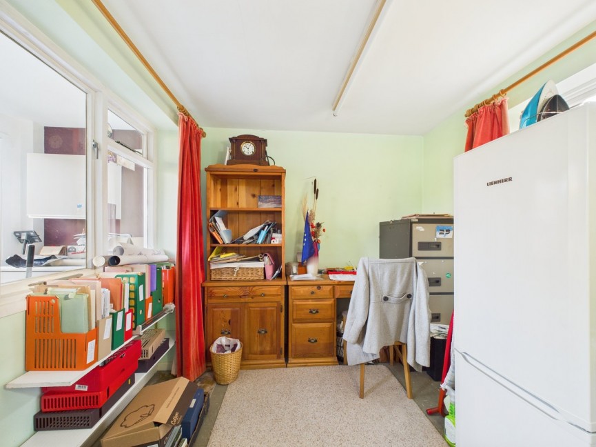3 bedroom House for Sale Wymondley Road, Hitchin, Hertfordshire