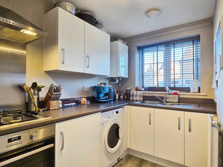 2 bedroom House for Sale Stewartby, Bedfordshire
