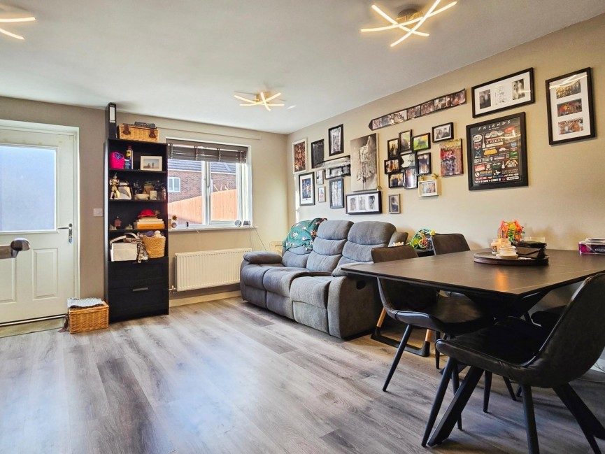 2 bedroom House for Sale Stewartby, Bedfordshire