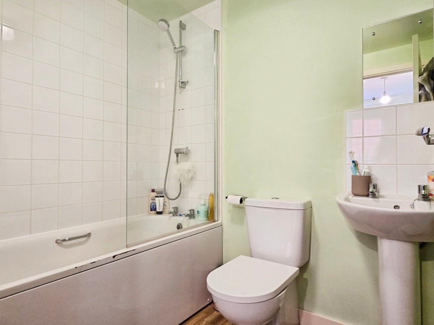 2 bedroom House for Sale Stewartby, Bedfordshire