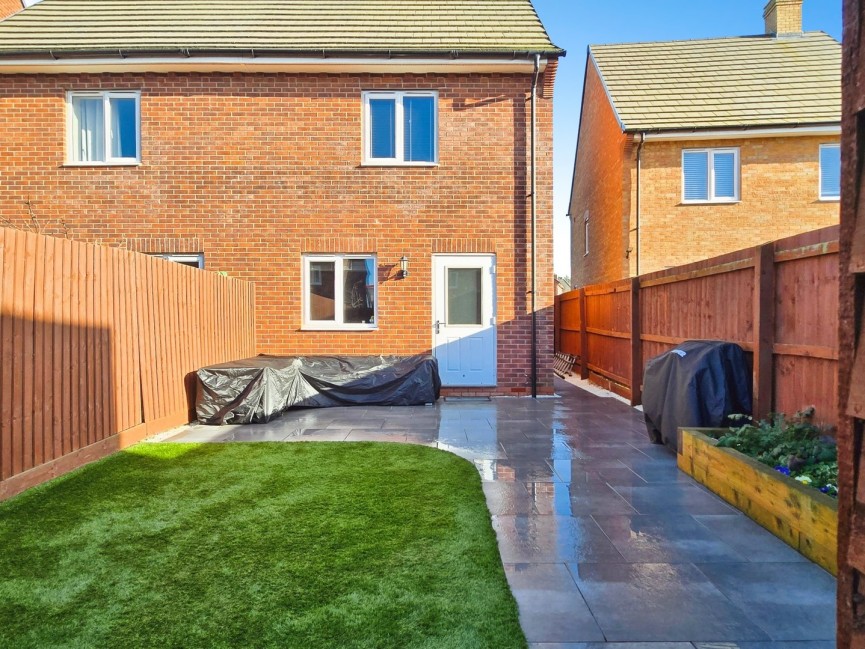 2 bedroom House for Sale Stewartby, Bedfordshire