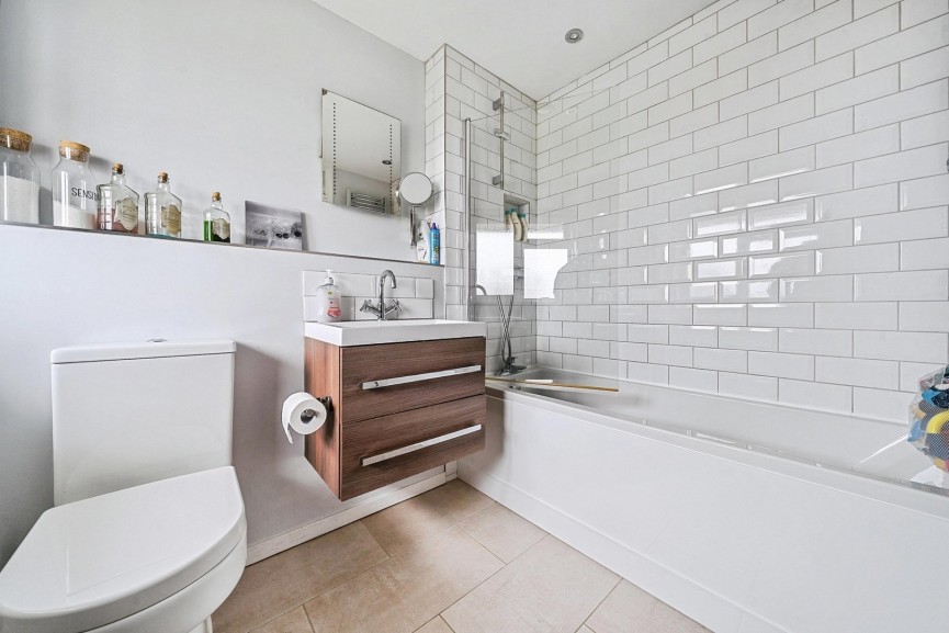 4 bedroom House for Sale Bluebell Close, Flitwick, Bedfordshire