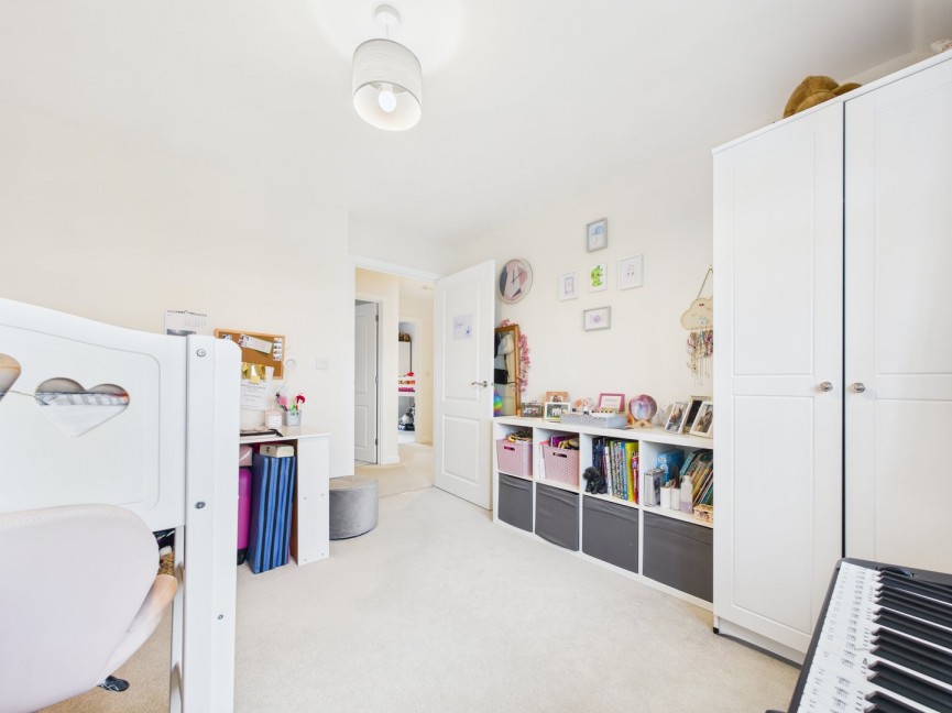 4 bedroom House for Sale Hampshire Road, Royston, Hertfordshire