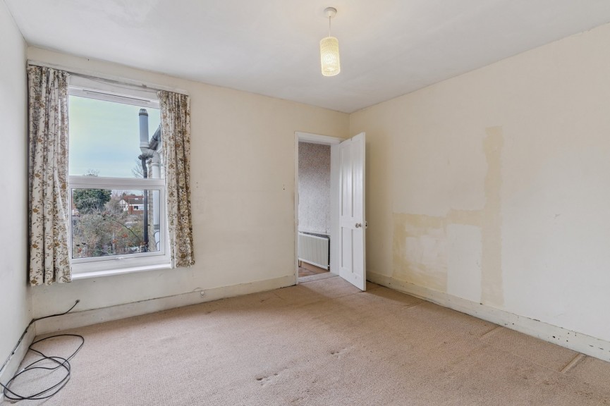 3 bedroom House for Sale Lancaster Road, Hitchin, Hertfordshire