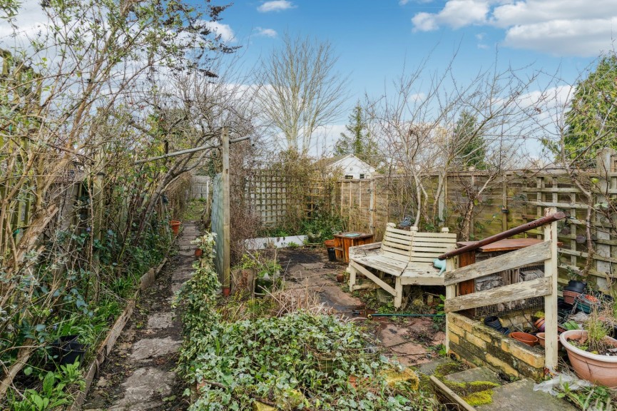 3 bedroom House for Sale Lancaster Road, Hitchin, Hertfordshire