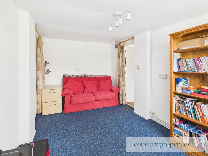3 bedroom House for Sale Fordwich Road, Welwyn Garden City, Hertfordshire
