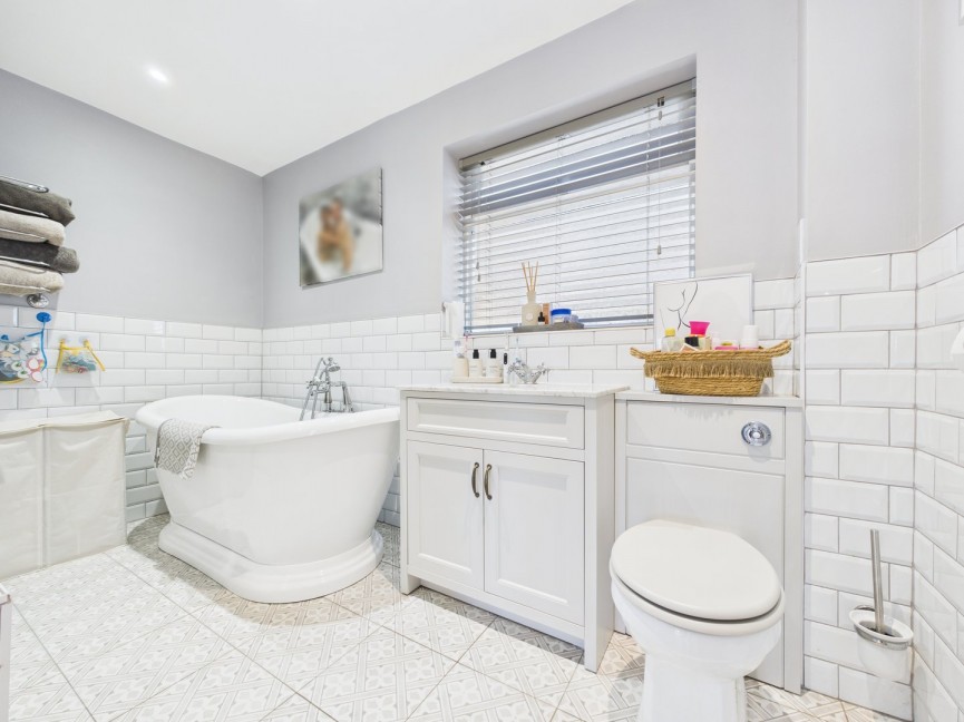 4 bedroom House for Sale Bassingbourn