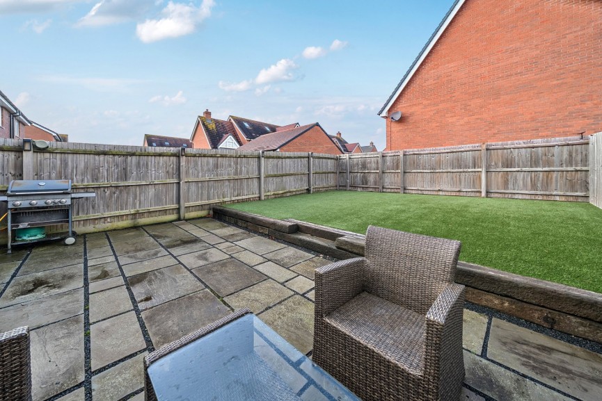2 bedroom House for Sale Fry Grove, Flitwick, Bedfordshire