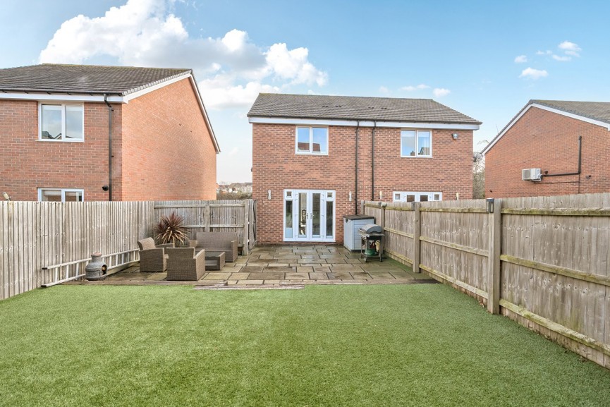 2 bedroom House for Sale Fry Grove, Flitwick, Bedfordshire