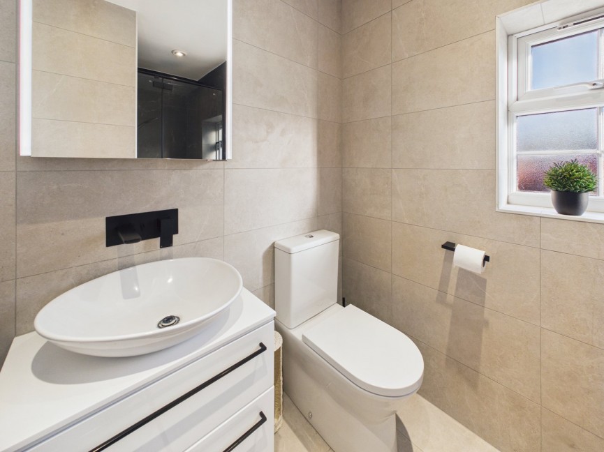 4 bedroom House for Sale Jasmine Close, Biggleswade, Bedfordshire