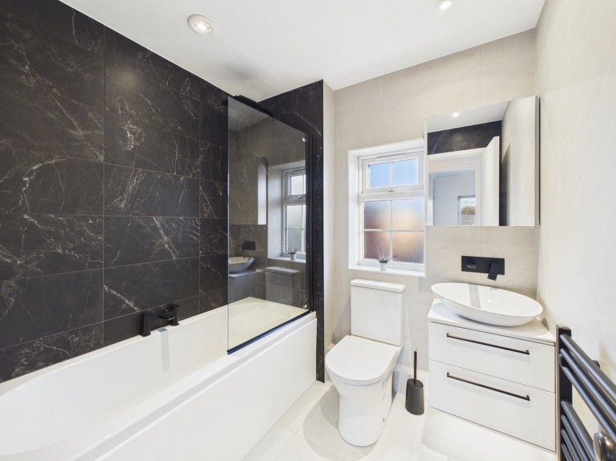 4 bedroom House for Sale Jasmine Close, Biggleswade, Bedfordshire