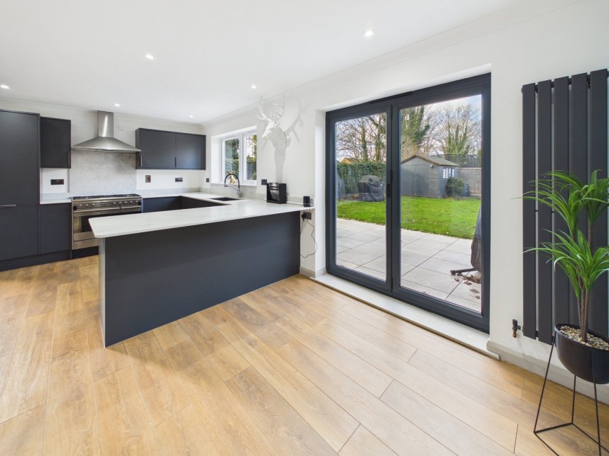 4 bedroom House for Sale Jasmine Close, Biggleswade, Bedfordshire