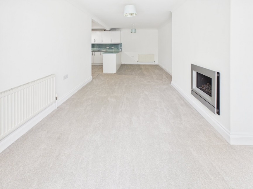 2 bedroom Flat for Sale Icknield Way, Baldock, Hertfordshire
