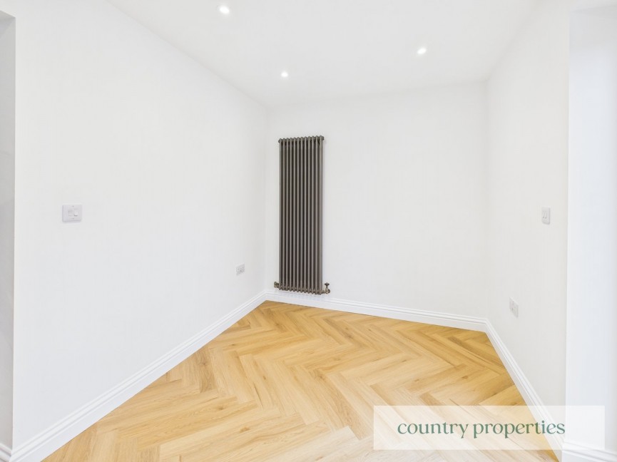 3 bedroom House for Sale Lowerfield, Welwyn Garden City, Hertfordshire