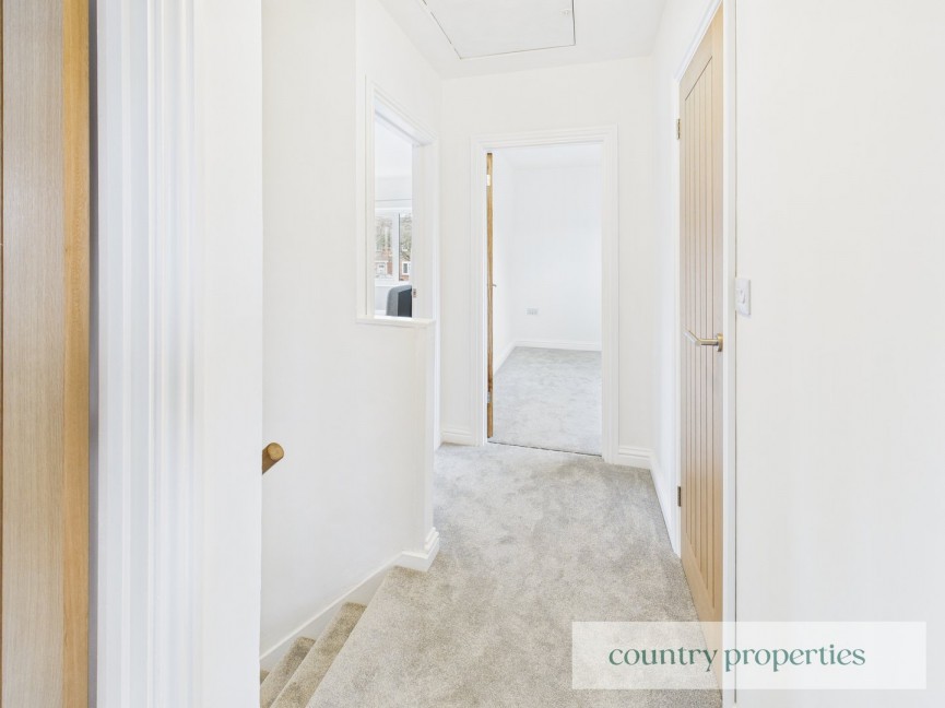 3 bedroom House for Sale Lowerfield, Welwyn Garden City, Hertfordshire