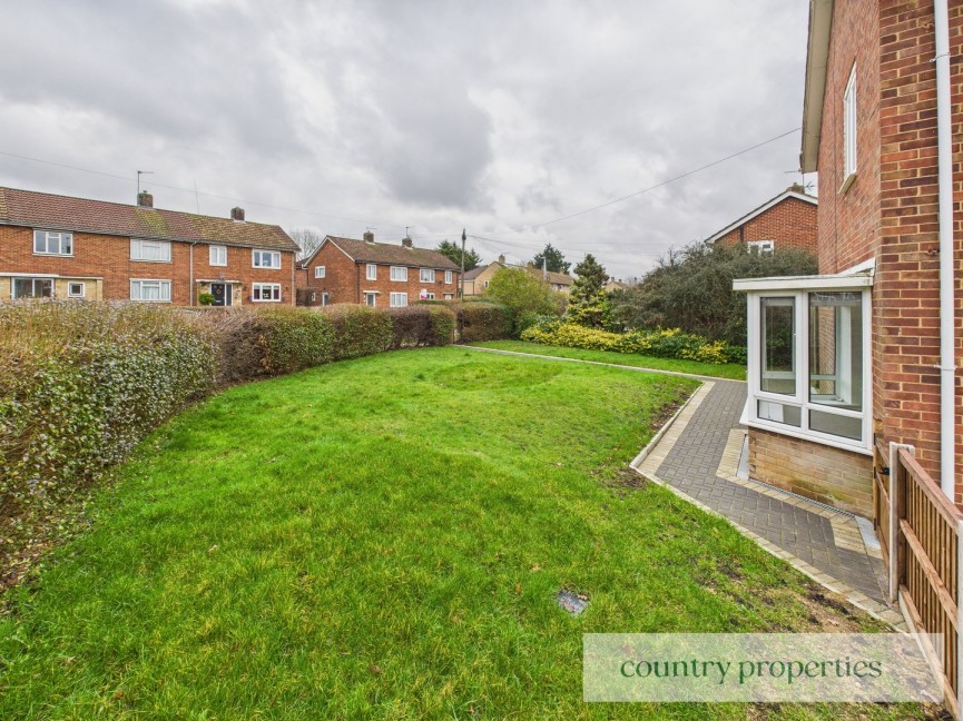 3 bedroom House for Sale Lowerfield, Welwyn Garden City, Hertfordshire