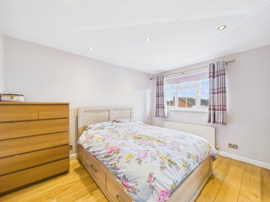 4 bedroom House for Sale Grange Close, Hitchin, Hertfordshire