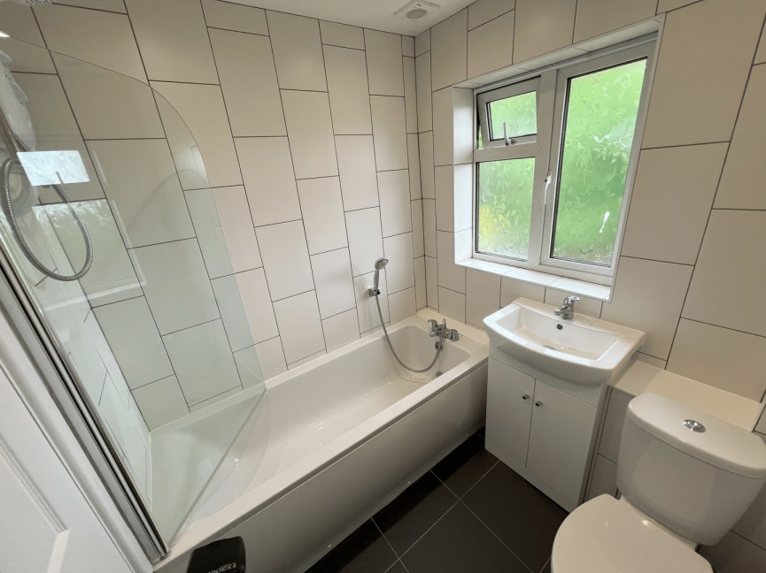 3 bedroom House for Letting Campion Way, Flitwick, Bedfordshire