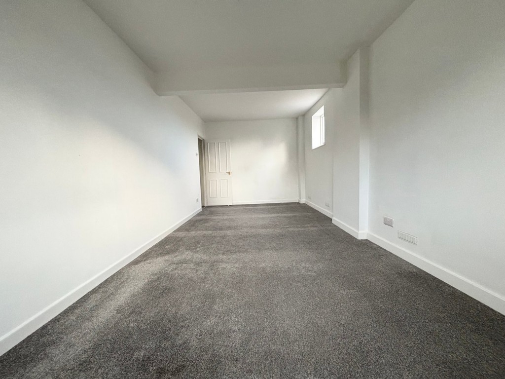 Kneesworth Street, ROYSTON, Herts