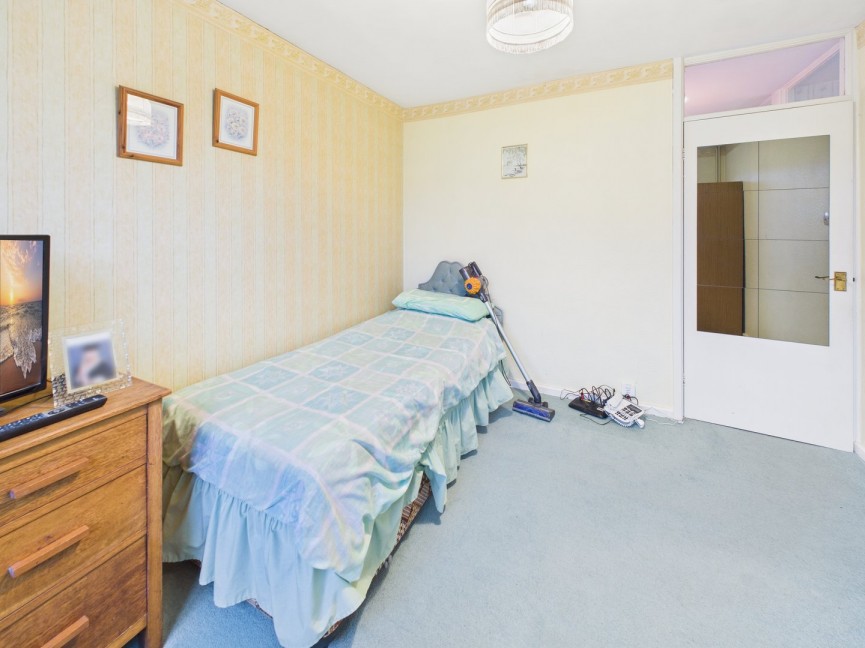 3 bedroom Bungalow for Sale St Margarets Gardens, Biggleswade, Bedfordshire