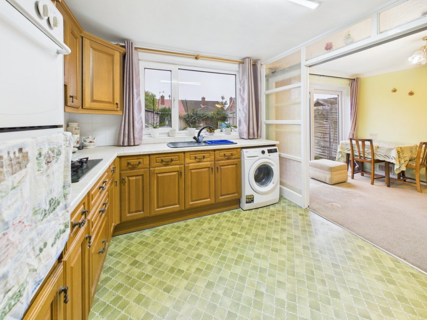 3 bedroom Bungalow for Sale St Margarets Gardens, Biggleswade, Bedfordshire