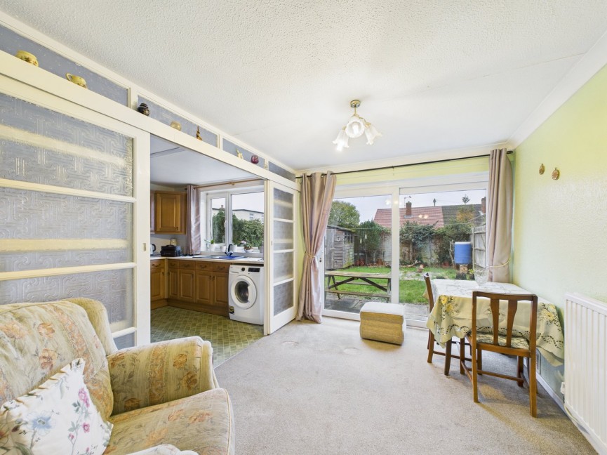 3 bedroom Bungalow for Sale St Margarets Gardens, Biggleswade, Bedfordshire